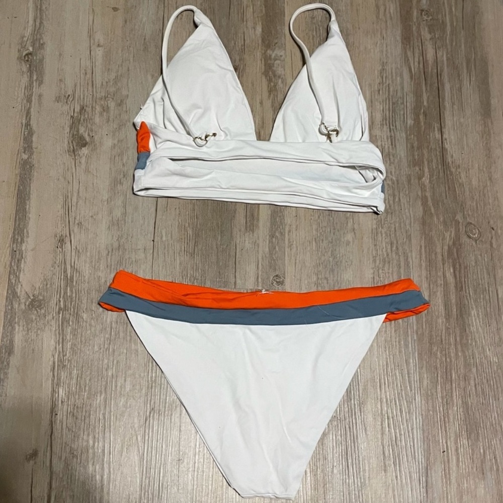 🔸L*Space~Olivia Top/Veronica Bottom Bikini Set - Picture 4 of 4